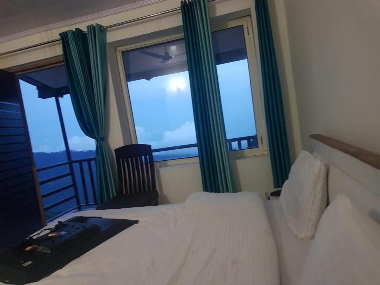 Oyo 23298 Hotel Uttaranchal Inn Nainital Zewnętrze zdjęcie
