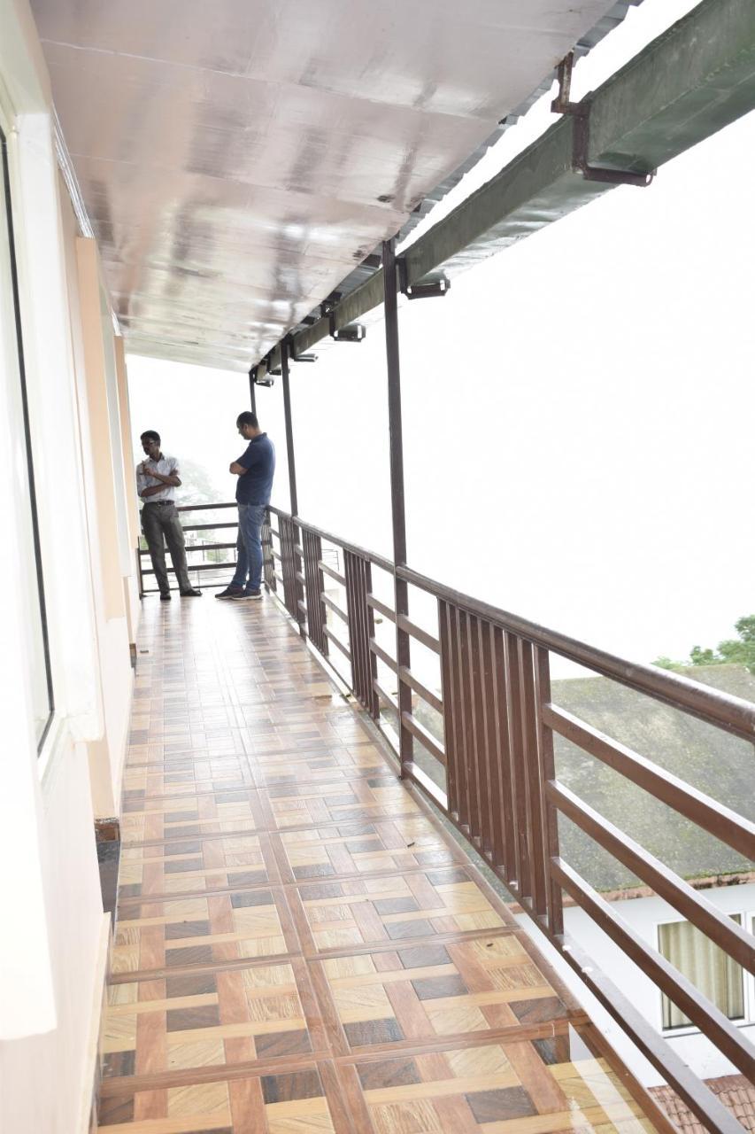 Oyo 23298 Hotel Uttaranchal Inn Nainital Zewnętrze zdjęcie