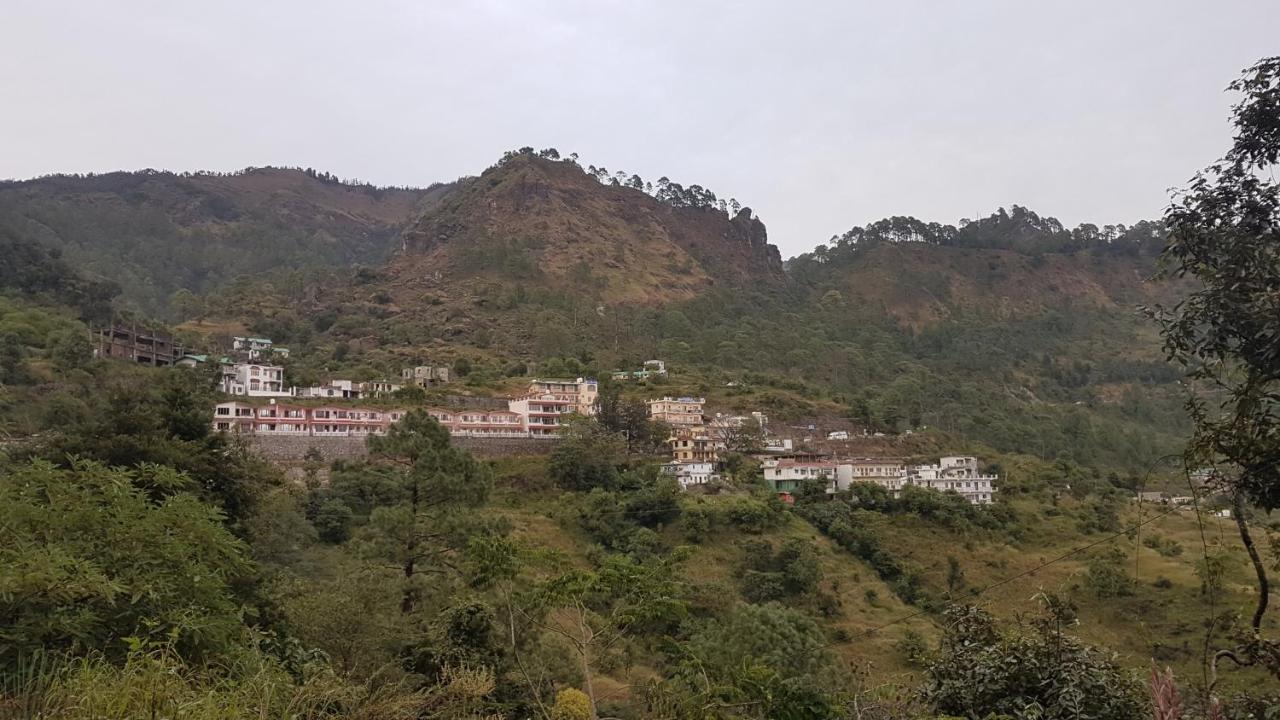 Oyo 23298 Hotel Uttaranchal Inn Nainital Zewnętrze zdjęcie
